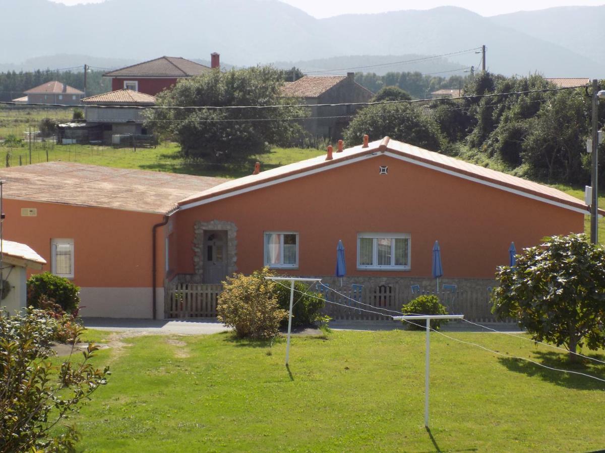 Apartamentos Las Llábanas Oviñana Exterior foto
